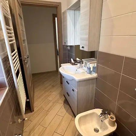 Apartman Trilocale 5 Posti Letto